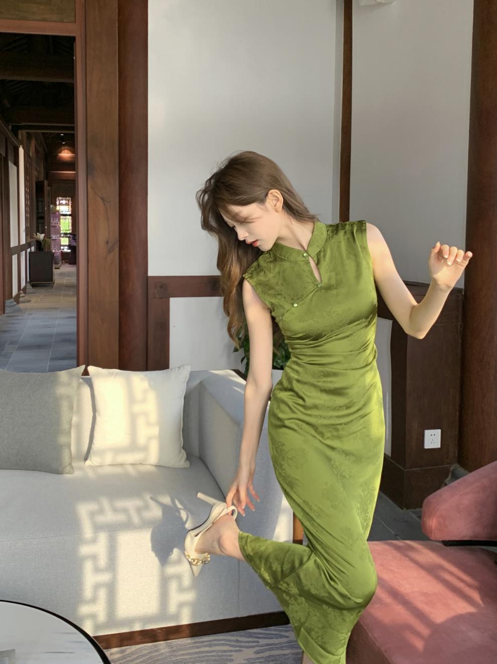 伊茉夏怜语~新中式高端女装连衣裙2024夏季高级感改良女装旗袍裙详情15