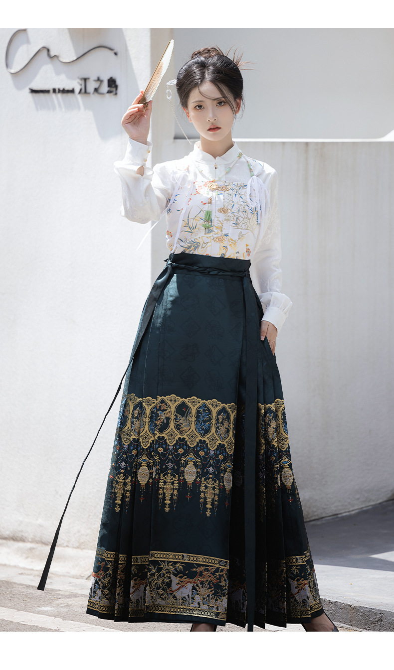 2025新款原创织金马面裙套装女款新中式旅游高级感修身国风汉服女详情10