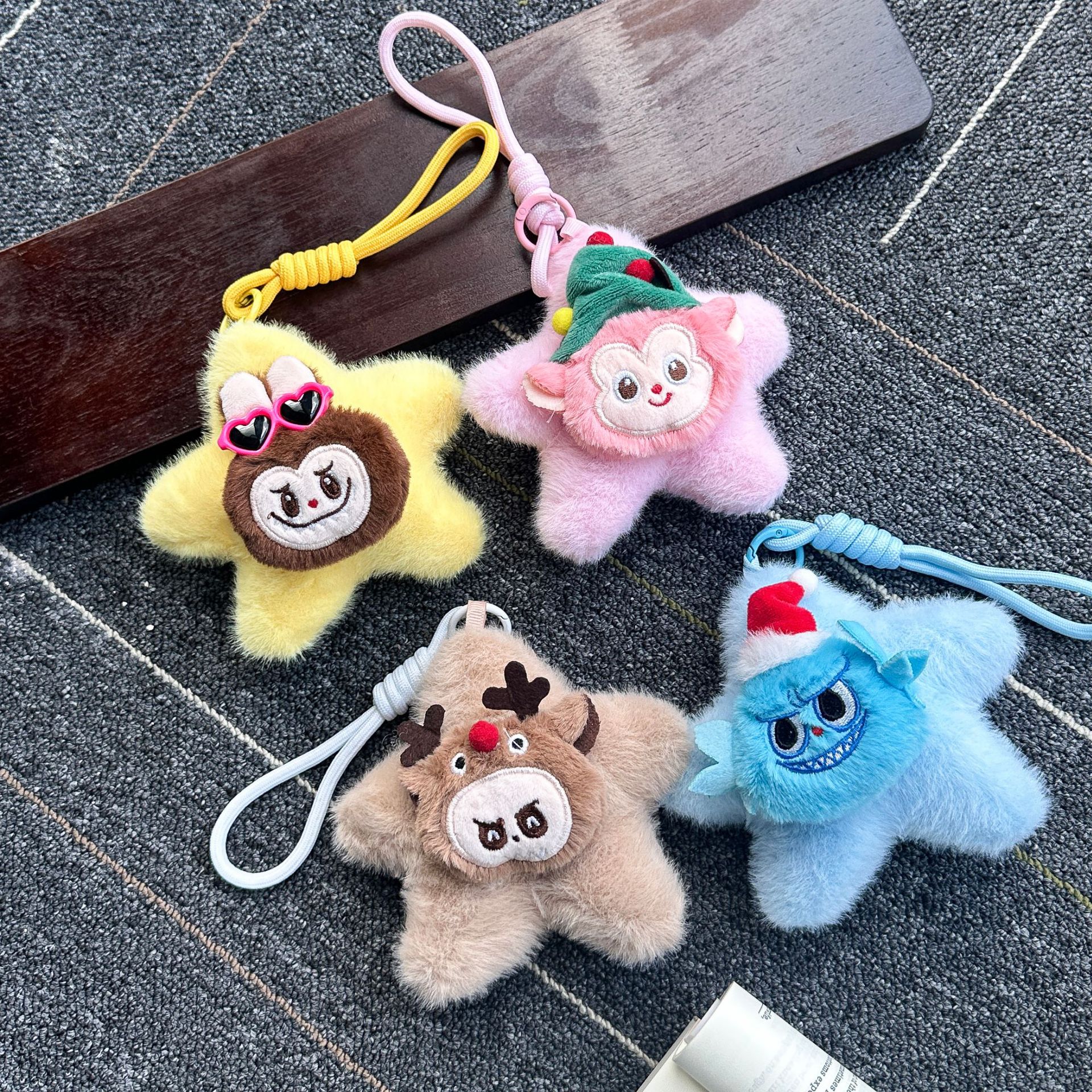 网红可爱萌星星精灵挂件毛绒玩具挂件小猴子包包挂饰钥匙扣玩偶详情11