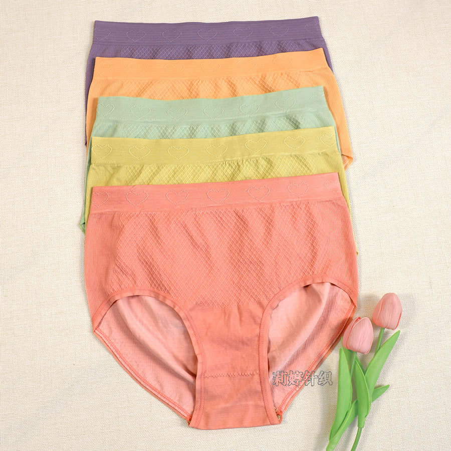 大码内裤加肥加大女胖MM200斤无痕中老年妈妈三角短女士内裤批发详情4