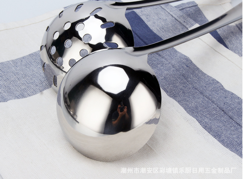 Household and commercial stainless steel hot pot spoons, small hot pot spoons, soup spoons and strainer sets, one spoon per person for serving soup pic 9