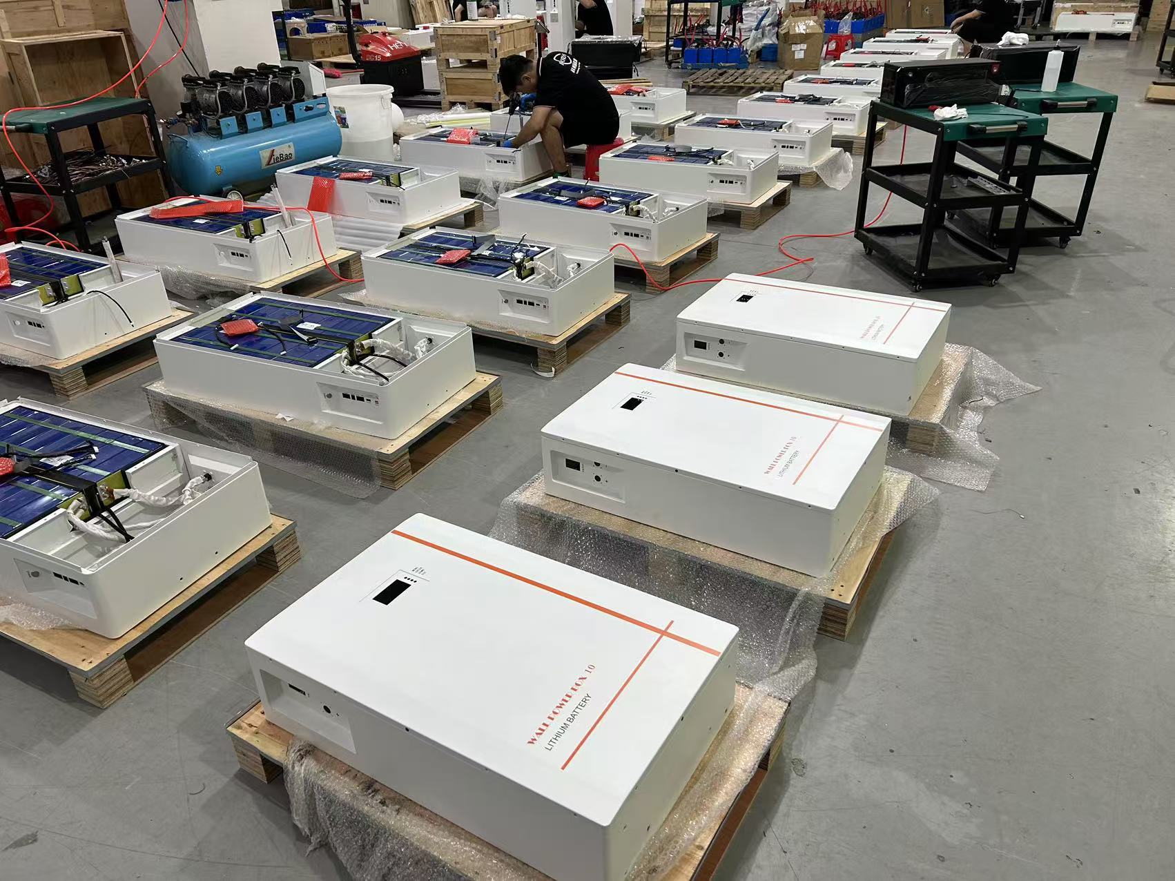 星舰锂15度电壁挂式家庭储能电池51.2V300AH带蓝牙WiFi磷酸锂电池详情5