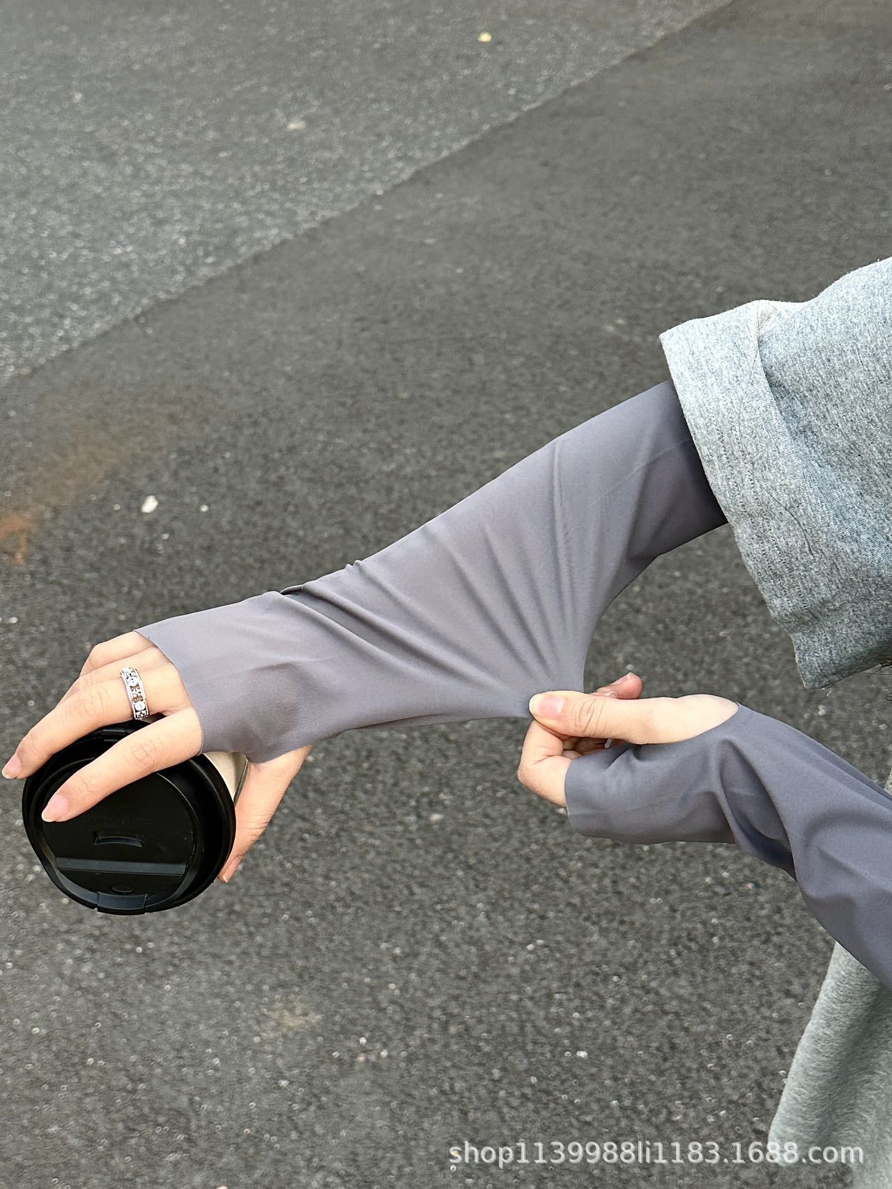 夏季户外防晒BANAPRO无痕防晒袖防紫外线骑行旅行冰丝袖套批发详情12