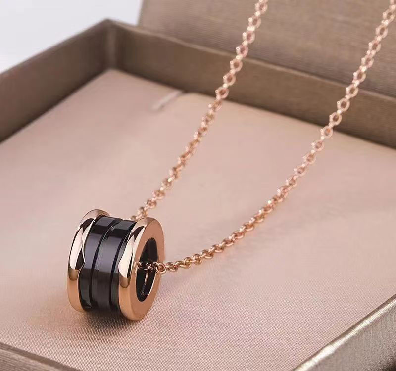 Bv高版本CNC小红人慈善款项链陶瓷项链新款菱角小红人项链直播批详情7