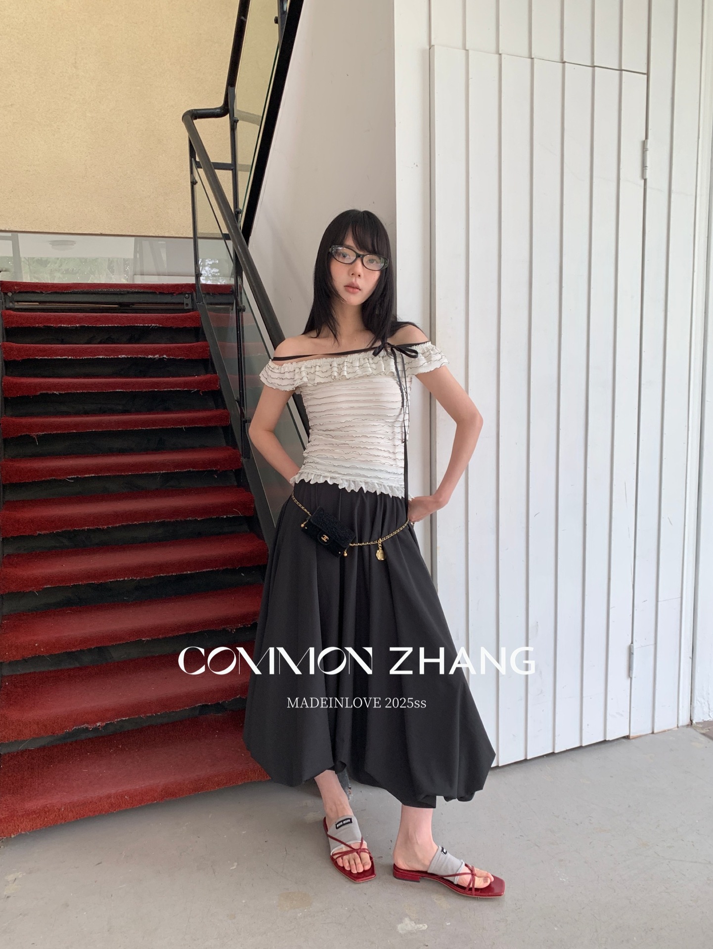 CZ ZHANG Summer French lace one-shoulder off-the-shoulder, contrasting color striped waist-cinching slim shirt B23795 pic 4