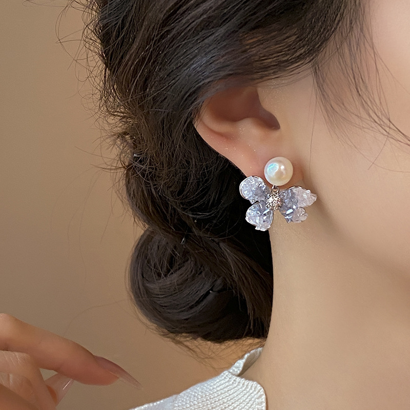 渐变水晶花朵时尚百搭耳钉女小众设计轻奢耳坠法式潮流高级感耳饰详情14