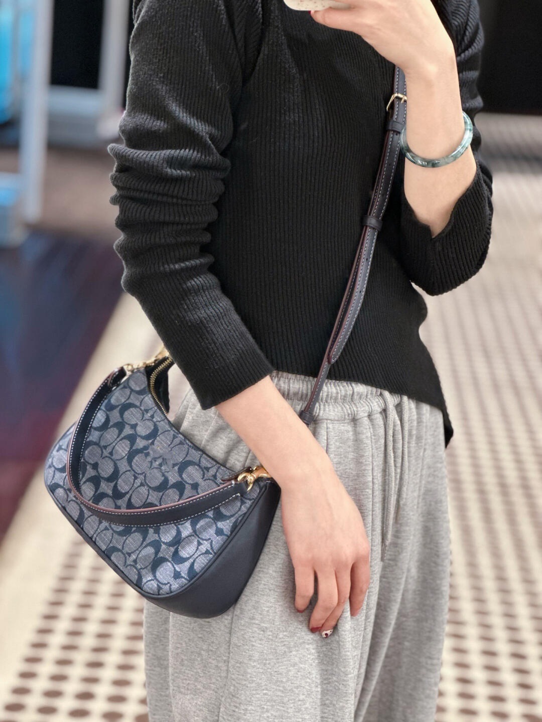 2025寇家新款Teri新月腋下包欧美复古印花链条麻将包拉链单肩包女详情6