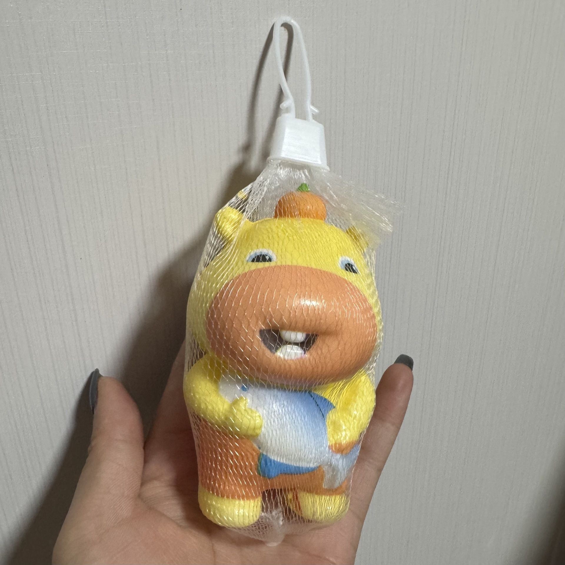 Cute expressions, funny and stress-relieving, funny and funny cartoon, slow rebound, physical store wholesale of Capybara Lulu merchandise pic 3