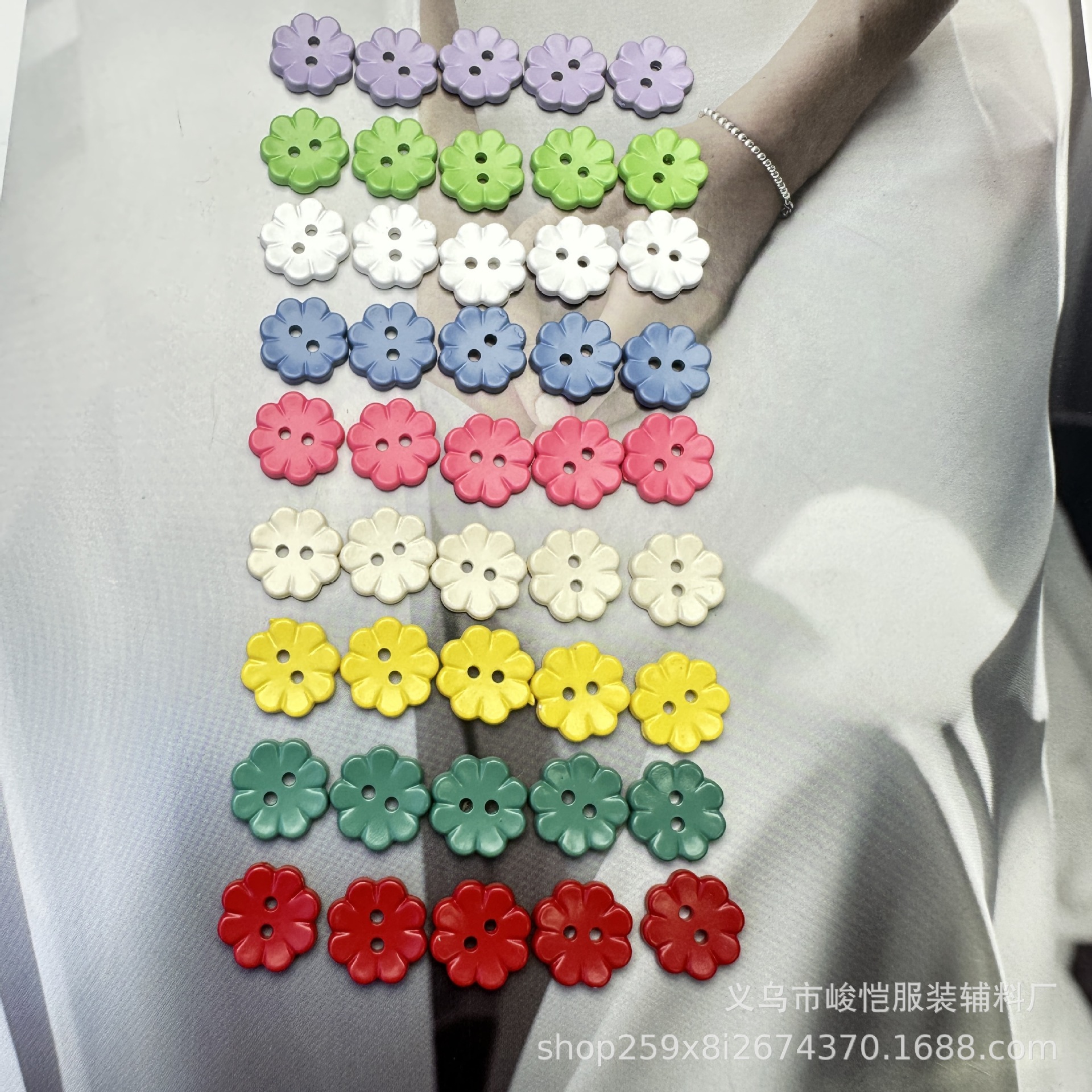 『六叶小花』多巴胺彩色小花纽扣手作diy发圈手账服装辅料装饰扣详情1