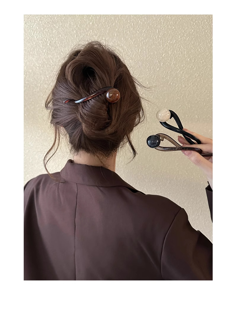 高级感扭扭发夹珍珠一字抓夹女2024新款简约百搭后脑勺鲨鱼夹发饰详情4