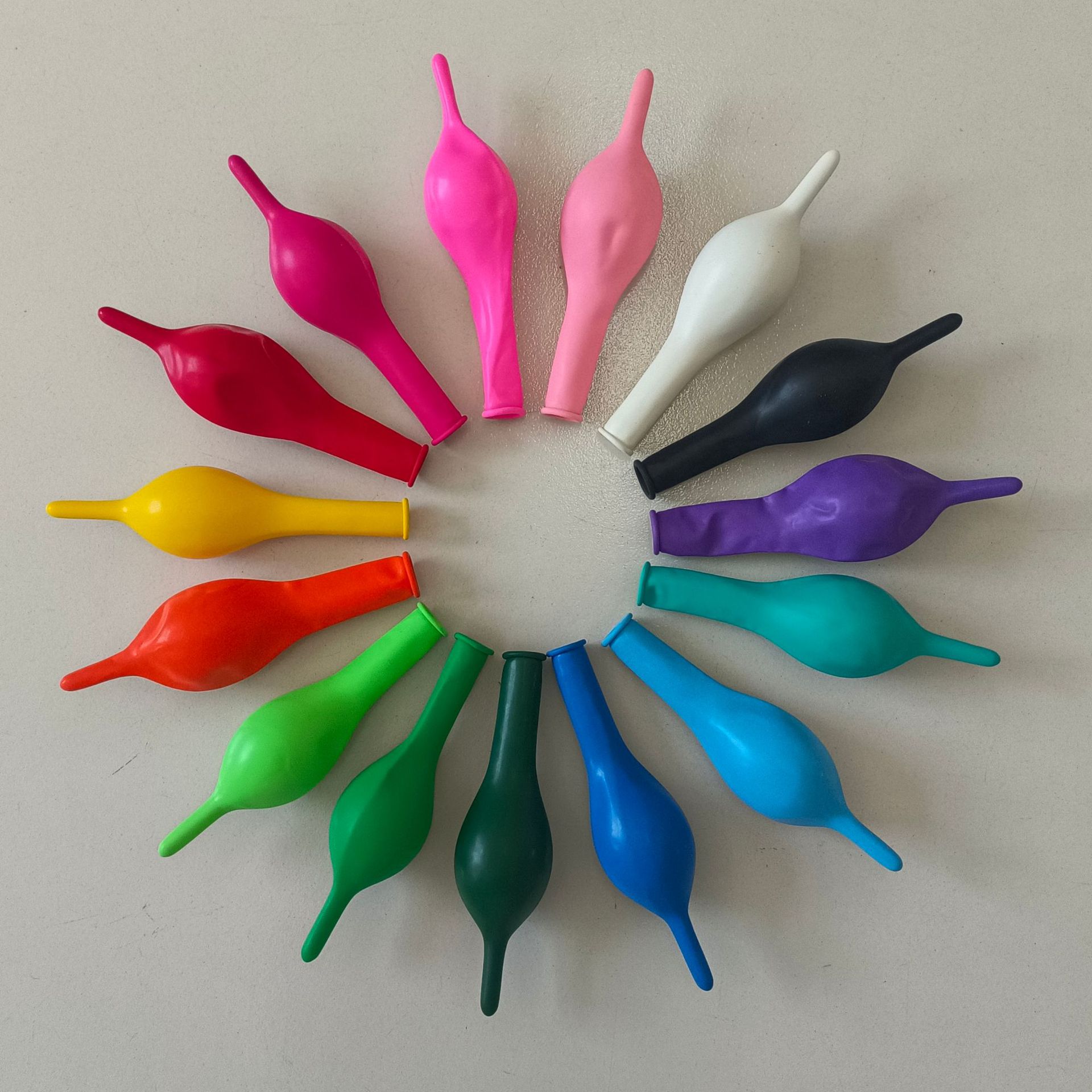 好润厂家10寸2.4克尾巴气球串条链婚房布置生日派对商场教室装饰详情10