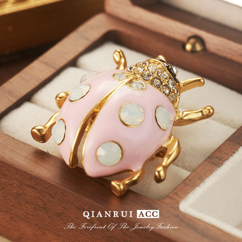 新款中古风饰品镶嵌小高级设计复古胸针甲壳虫欧美徽章法式时尚详情24