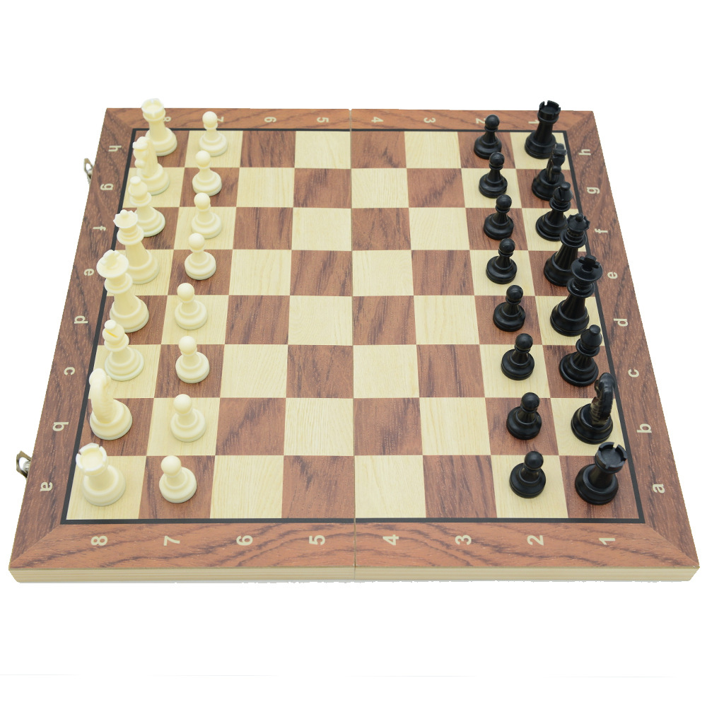 Wooden magnetic plastic chess pieces, foldable educational board game toys, direct sales, cross-border pic 3