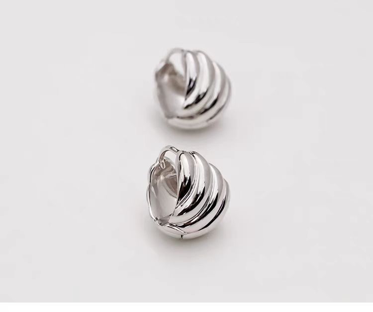 M家螺纹耳环女款轻奢小众高级感法式设计复古气质简约百搭详情5