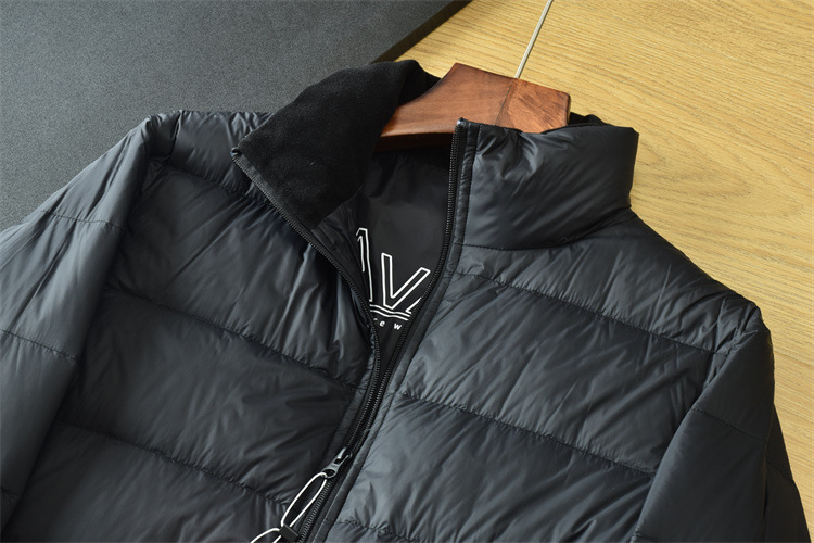 抗寒90鹅绒可收纳600蓬松度春秋新款男立领防风轻薄羽绒服外套详情10