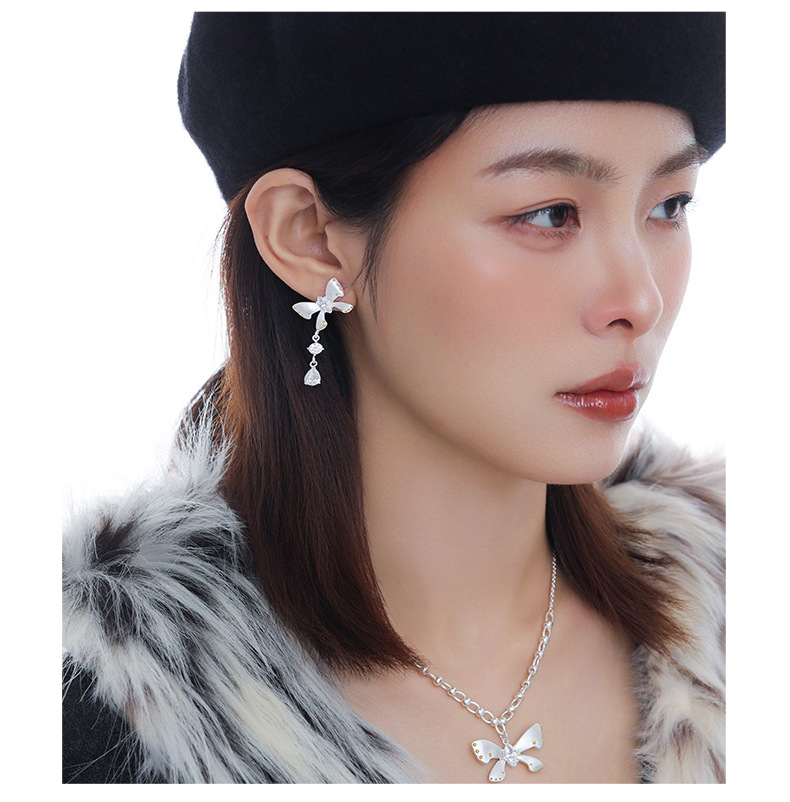 Asymmetrical bow earrings for women, original and niche design, sweet and elegant, high-end, 925 silver needle earrings pic 9