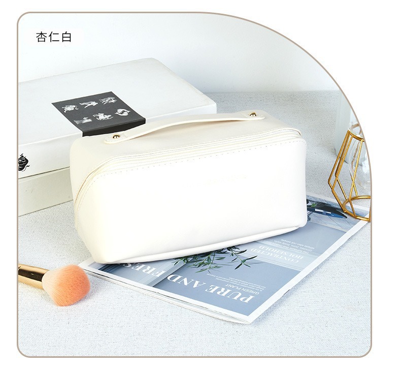 Light luxury style velvet makeup bag, storage bag, fabric toiletries and makeup bag pic 9
