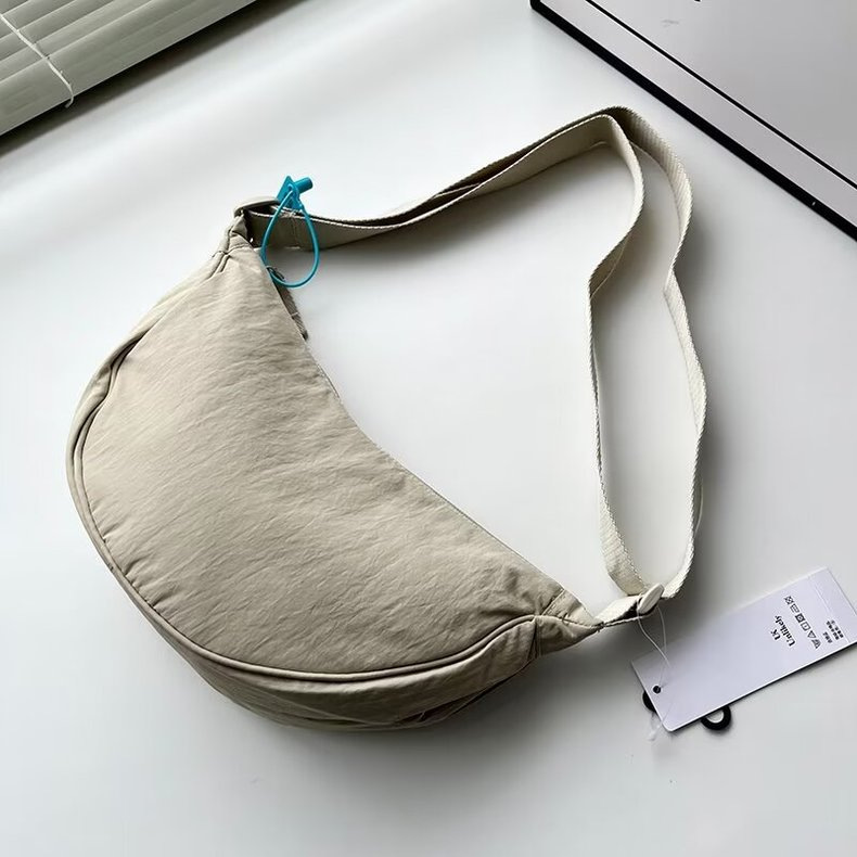 马卡龙单肩百搭挎包男装女装斜挎包饺子包出游2024春季新款464484详情31