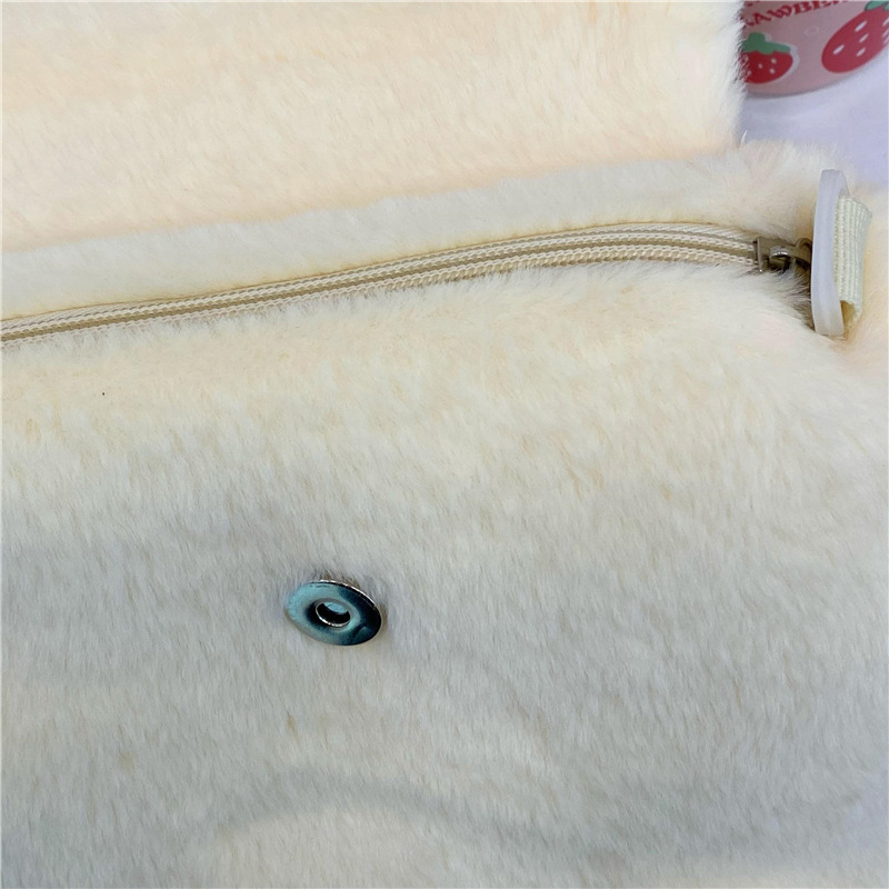 2024新款兔子毛绒双肩包可爱多功能大容量斜挎轻便冬季小包包详情14