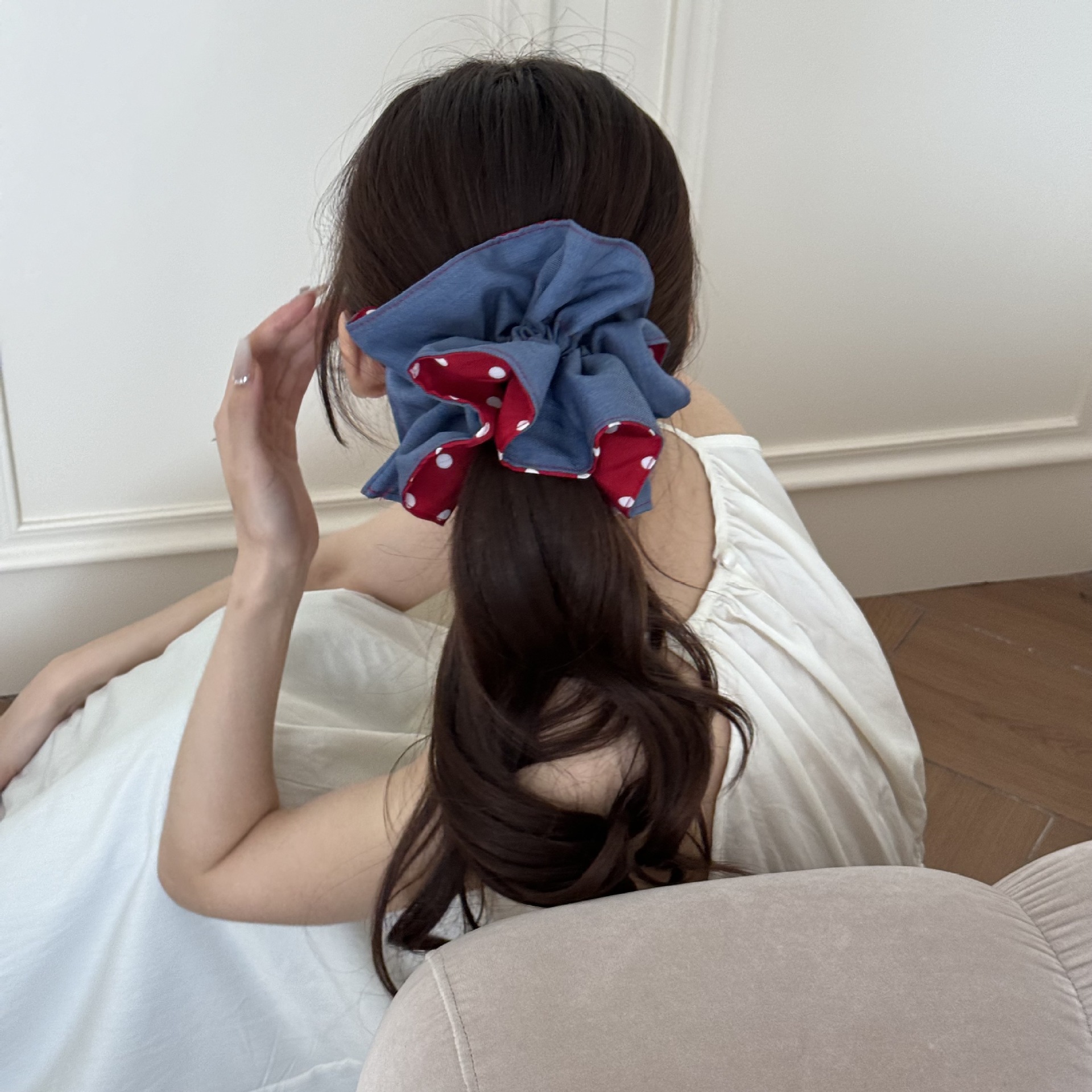 童话感红蓝撞色发圈牛仔蓝红拼色波点双面发饰甜美小众学院风发饰详情10