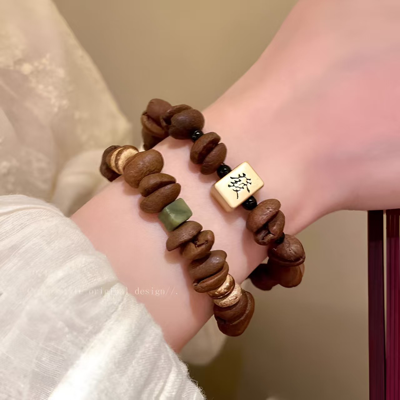 New Chinese-style coffee bean cat paw beaded bracelet, retro and niche design, ancient style and personality, versatile jewelry accessory pic 6