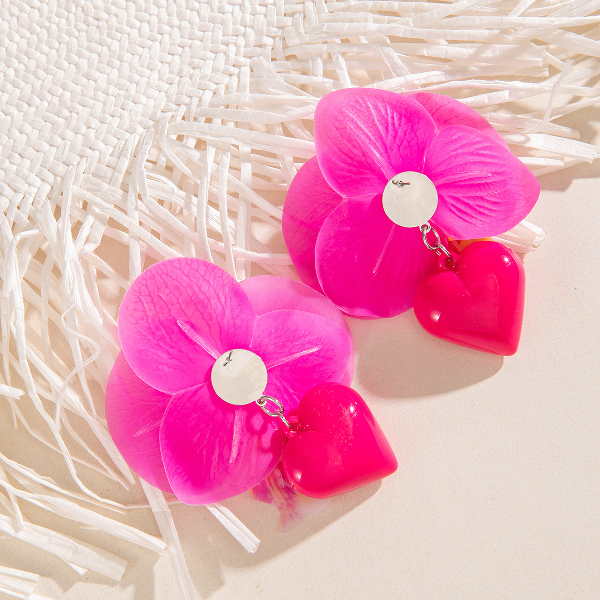 欧美跨境饰品时尚不规则立体花朵设计耳饰夸张彩色烤漆花瓣耳环详情39