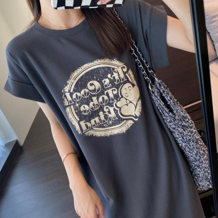 朵妮 一件轻松出门 慵懒时髦落肩袖显瘦长T恤女连衣裙夏新款2023详情23