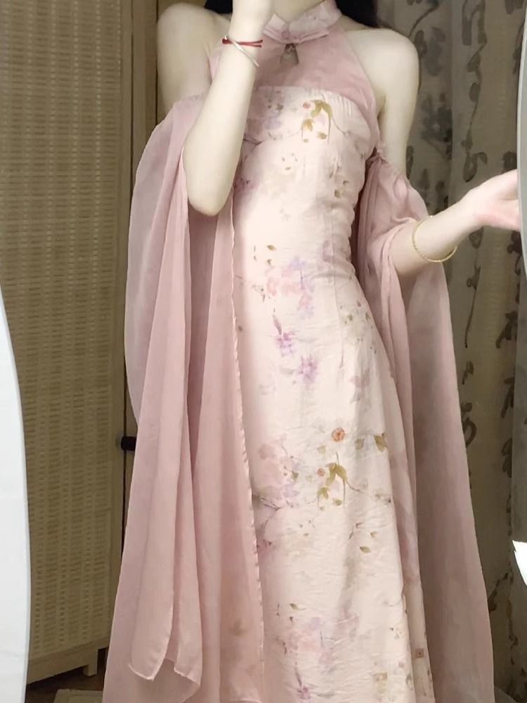 New Chinese-style improved cheongsam engagement dress, high-end, light luxury and niche Chinese-style pink halter-neck dress for women in spring and summer pic 7