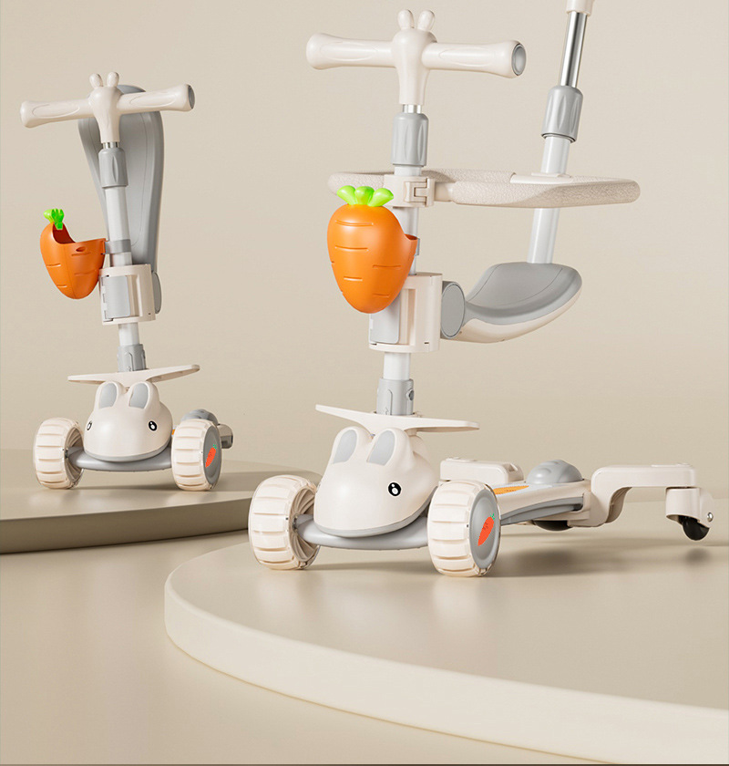 多功能儿童滑板车可坐可滑行一键折叠踏板车带音乐灯光玩具滑行车详情17