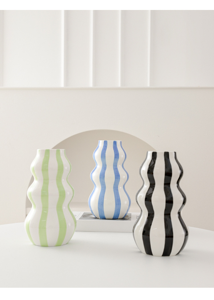 2026 New Nordic minimalist hand-painted striped vase Ceramic decoration, high-end living room flower arrangement, creative home desktop decoration pic 9