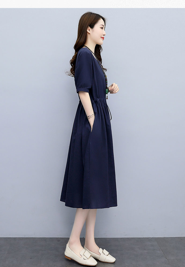 Mid-length cotton and linen dress for women, new summer 2024, high-end and elegant, waist-cinching, slimming and belt-covering A-line dress pic 20