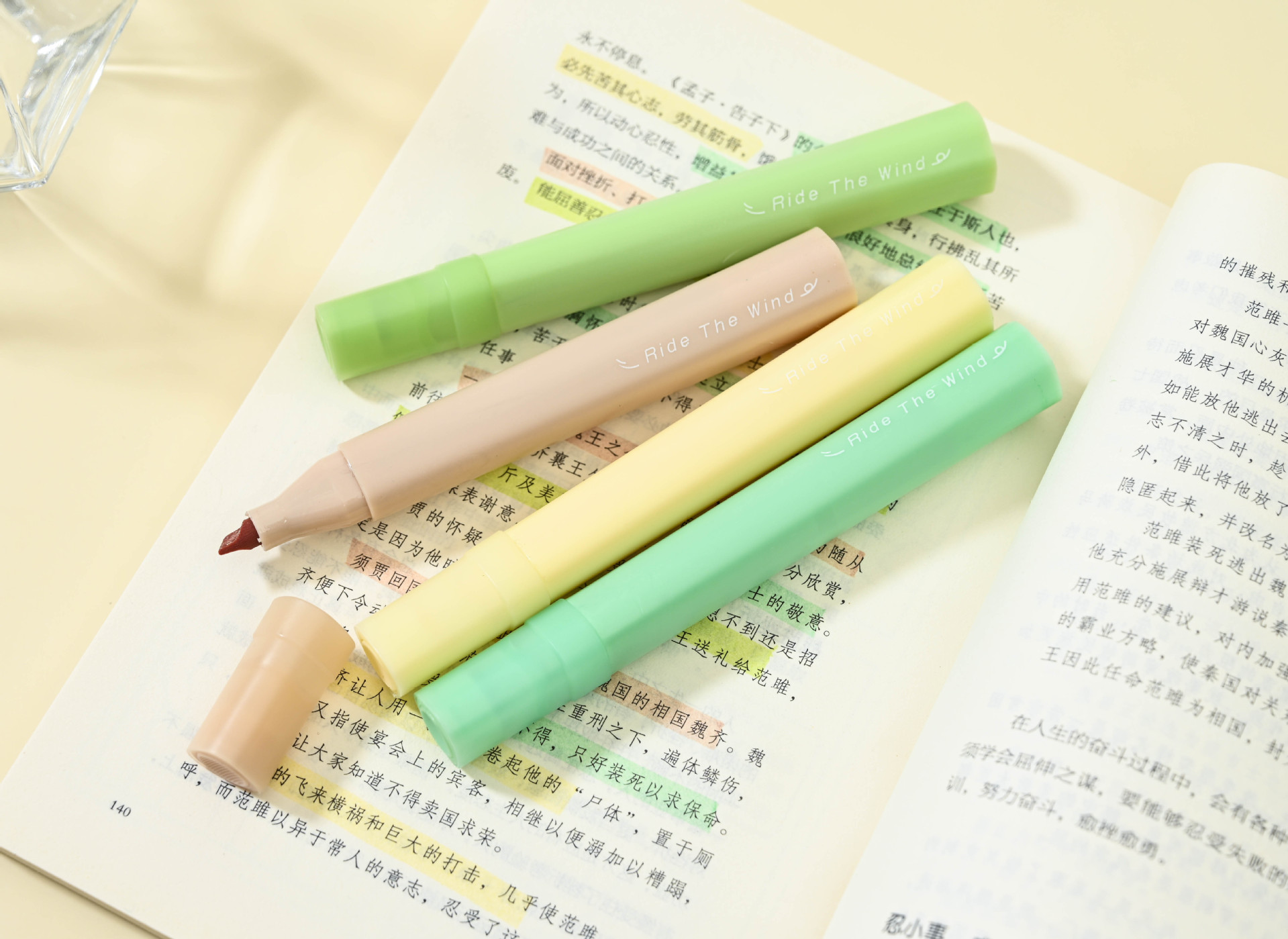 高颜值荧光笔护眼色系划重点绘图手账笔简约可爱学生用笔批发详情5