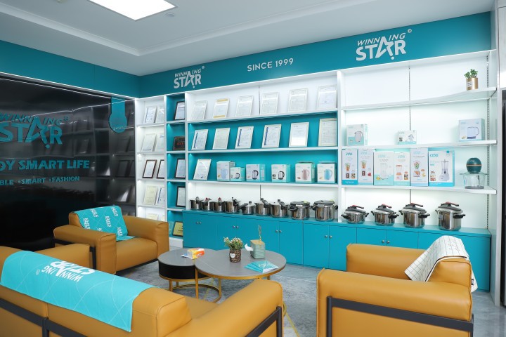 winning star外贸专供商用榨果汁豆浆奶昔多功能榨汁机隔音破壁机详情12