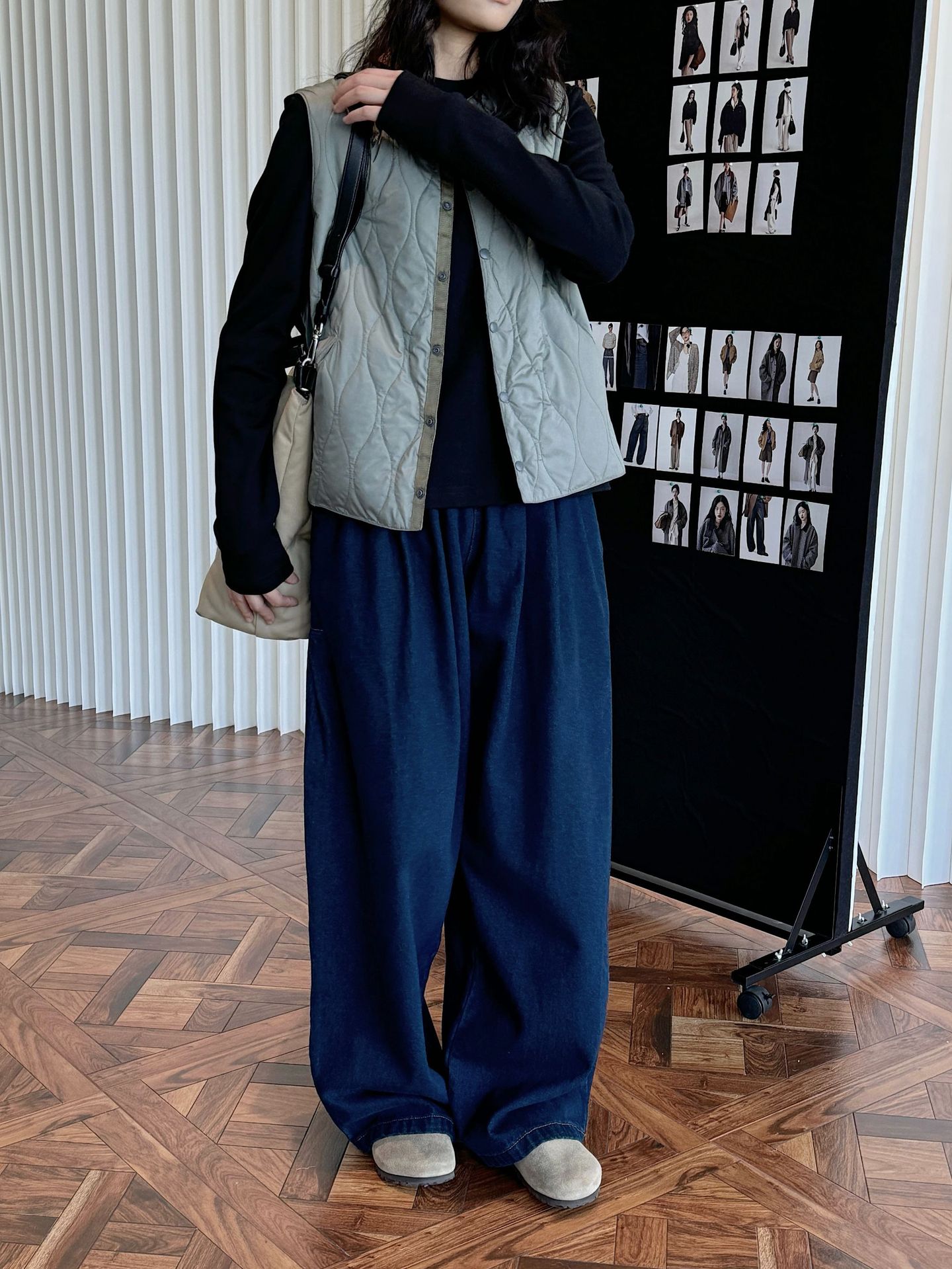 Dark blue high-waisted denim wide-leg pants for women, retro checkered pattern pants, bronze earthy warm pants for autumn and winter pic 18