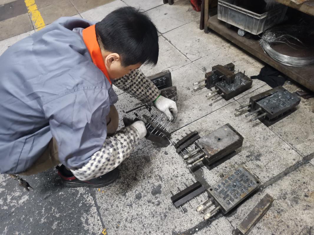 8mm仿皮手腕带PU皮革带子可穿8mm孔径字母配件滴油饰品详情37