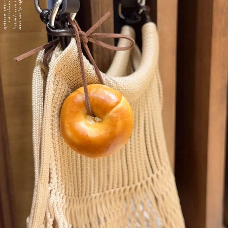手工面包碱水结牛角包可颂仔吊坠项链女小众个性时尚百搭挂件详情11
