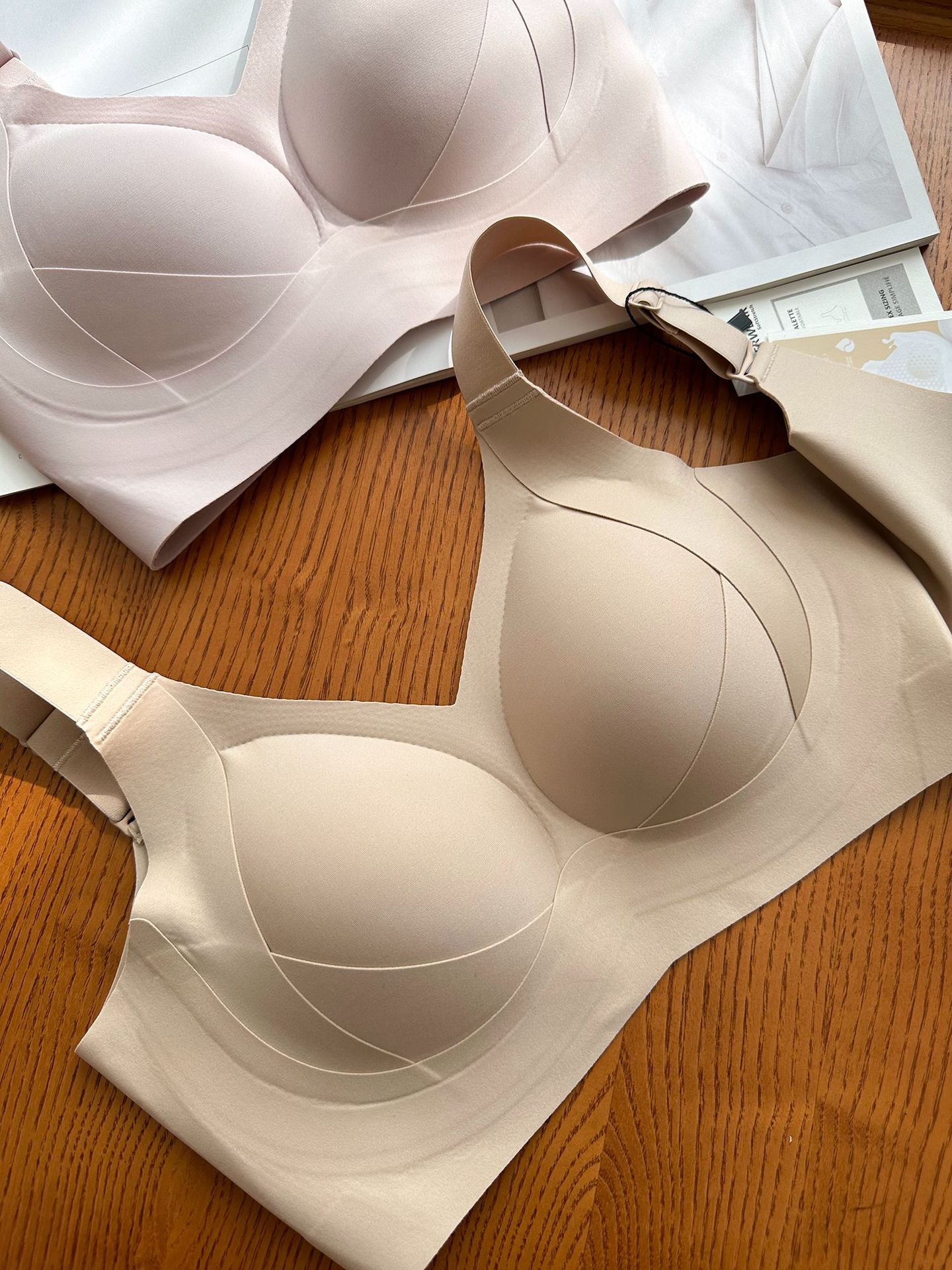 Full-cup latex bra for women, thin cup side-folding and adjustable bra, with a large bust that looks smaller, lifting and anti-sagging pic 71