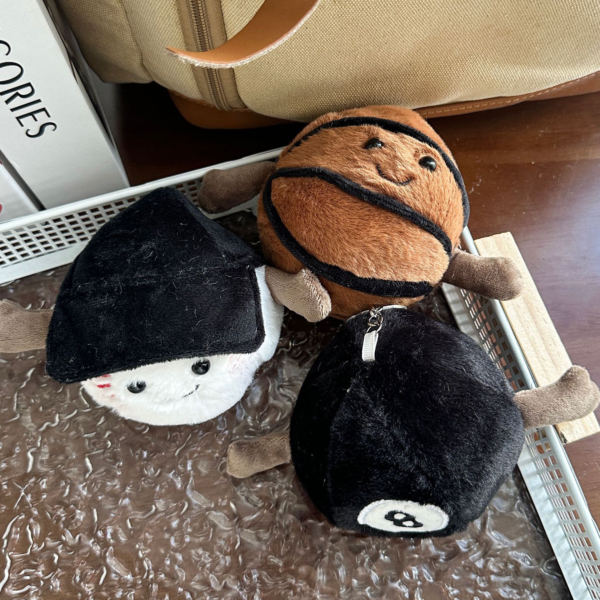 网球台球毛绒玩具卡通球类公仔背包钥匙扣送礼毛绒挂件小玩偶批发详情8