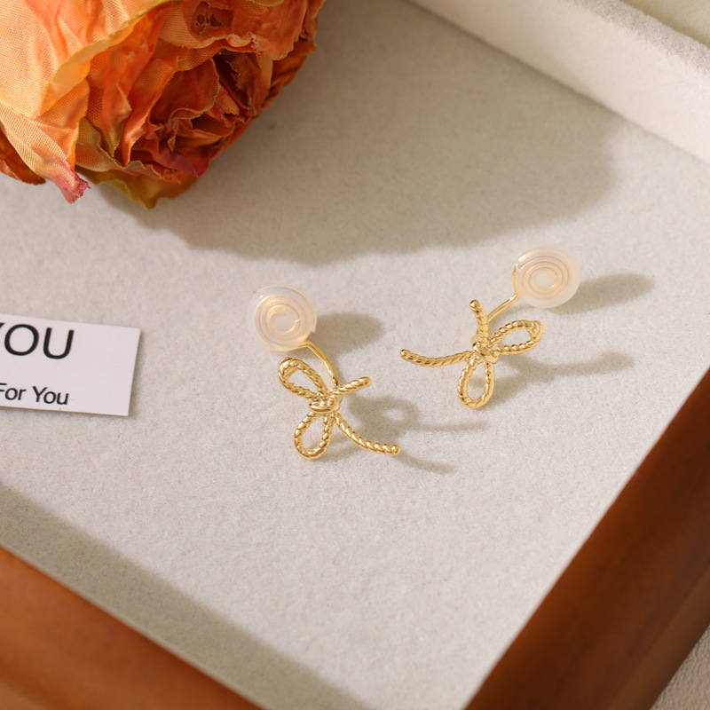 Niche and simple bow earrings for women, a Korean style with an Instagram vibe, a best-selling design, small and trendy ear studs, and exquisite ear buckles pic 11