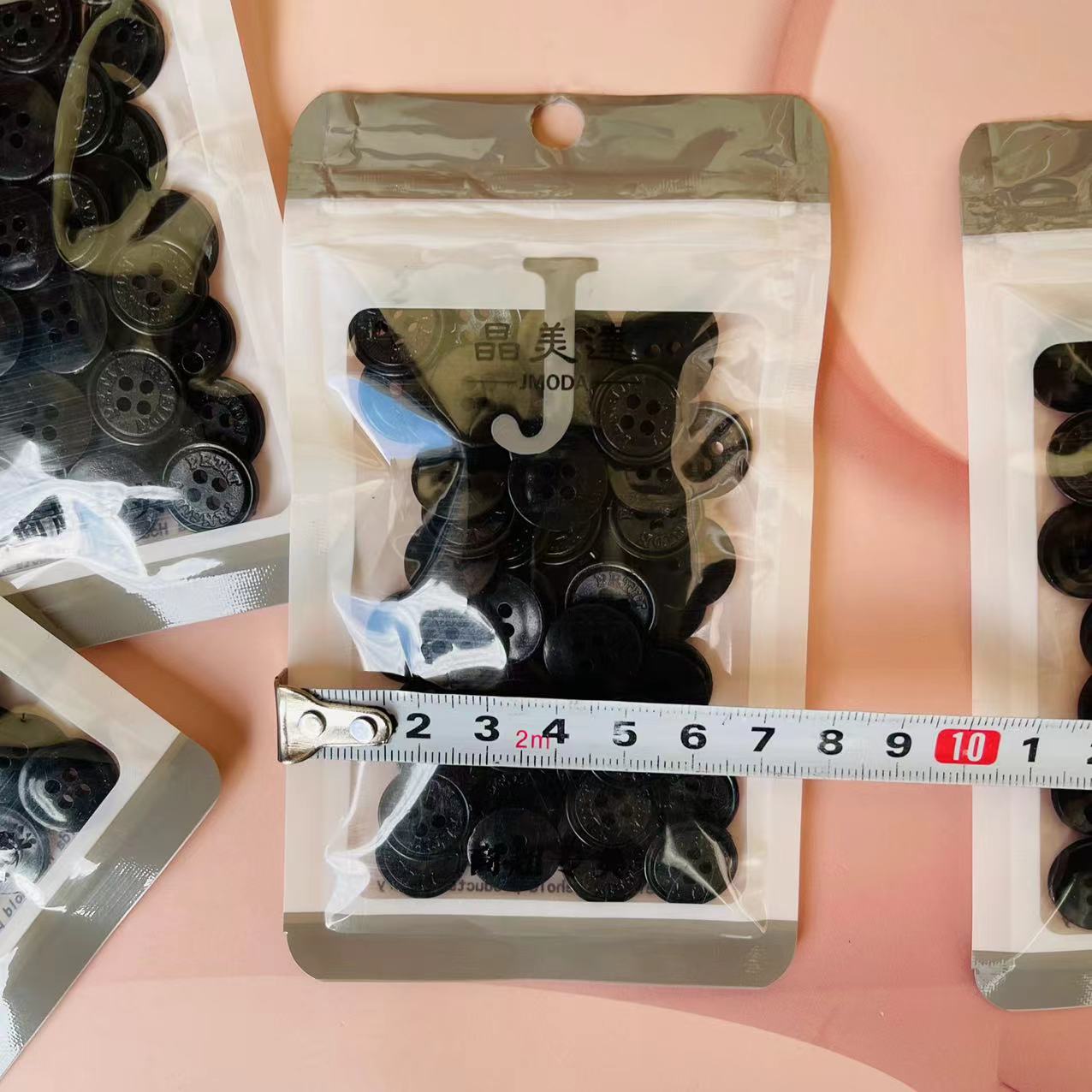【 Zone 2-12 】 Set Black Button 20/ Pack 2000/ Piece Black button Invisible button coat coat Inner button Shirt Versatile small cushion button round four-eye bread small button pic 3