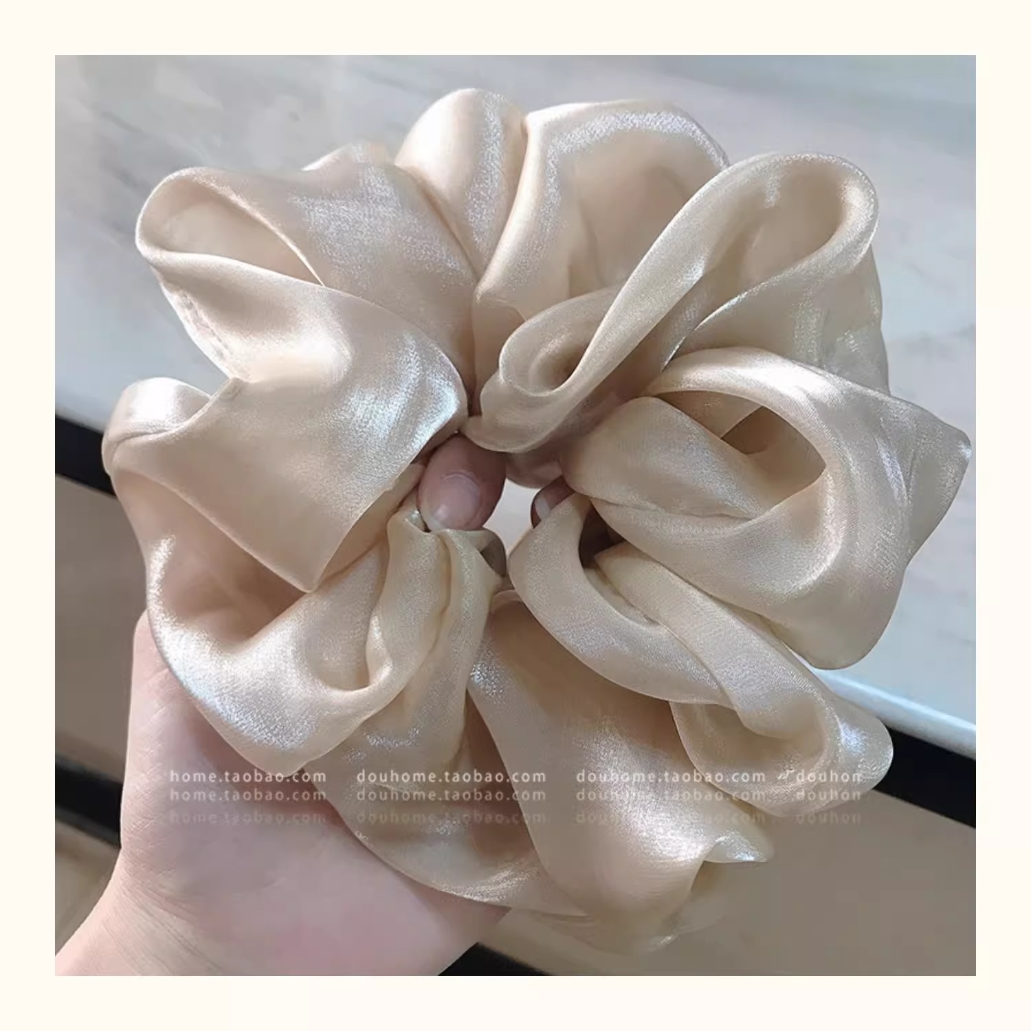 2025 New style of hair accessories from Dongdaemun, South Korea, Super large and high-quality silk gauze large intestine hair band, pig intestine fat intestine hair rope pic 7
