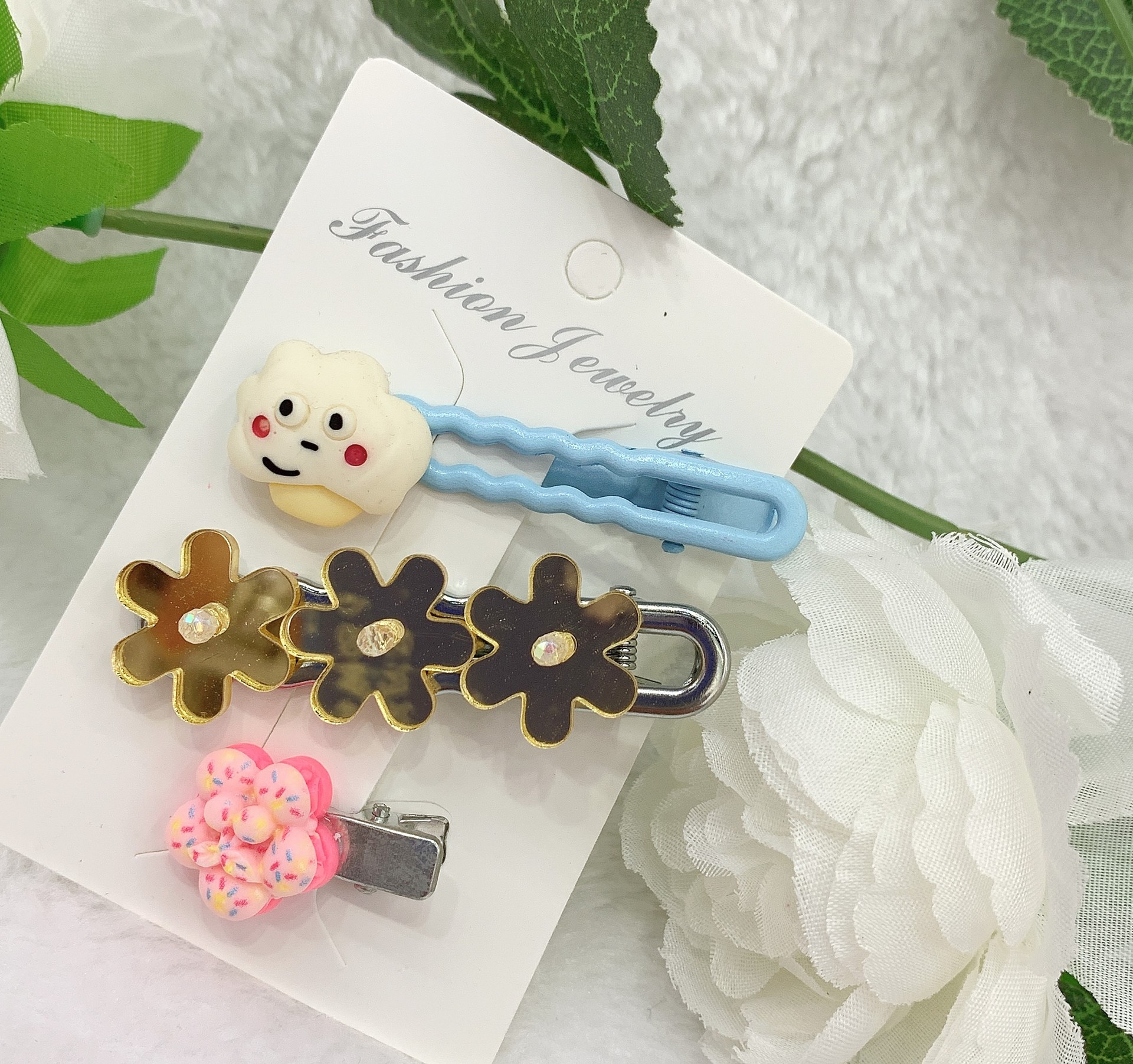 义乌店摆摊现货工厂直批随机混搭1.5元1卡刘海侧边夹夜市摆摊批发详情8