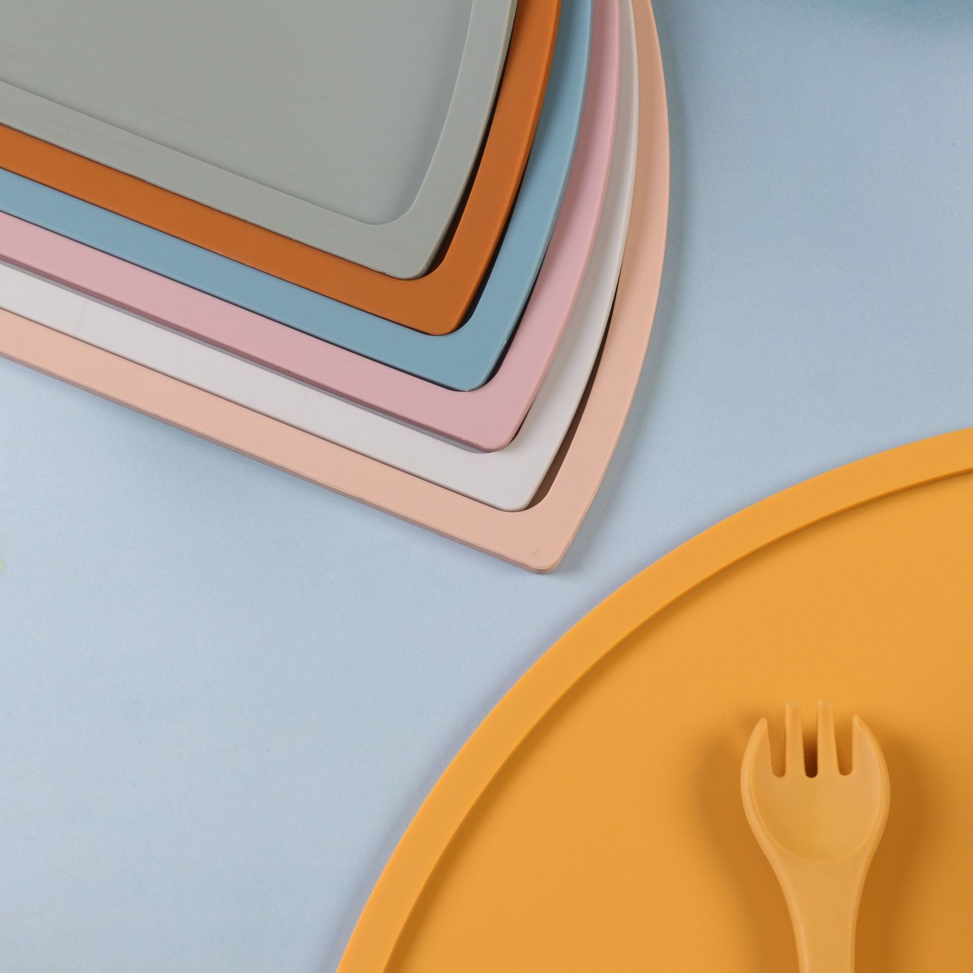 跨境硅胶餐垫半圆加厚隔热防烫防滑 硅胶杯垫易清洗耐高温批发 餐桌防滑垫子家用餐具垫详情7