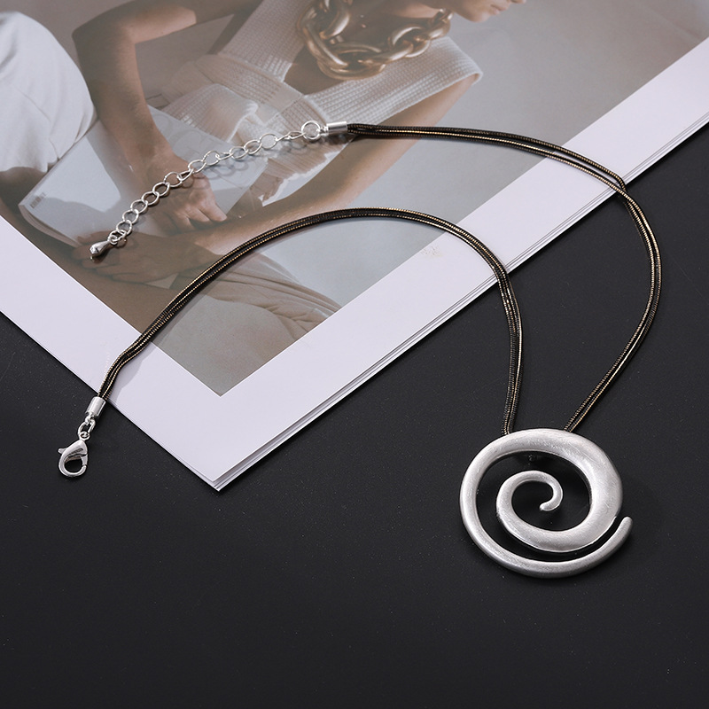 亚马逊新款吊坠几何爱心形高级长款速卖通女士时尚百搭毛衣链批发详情13