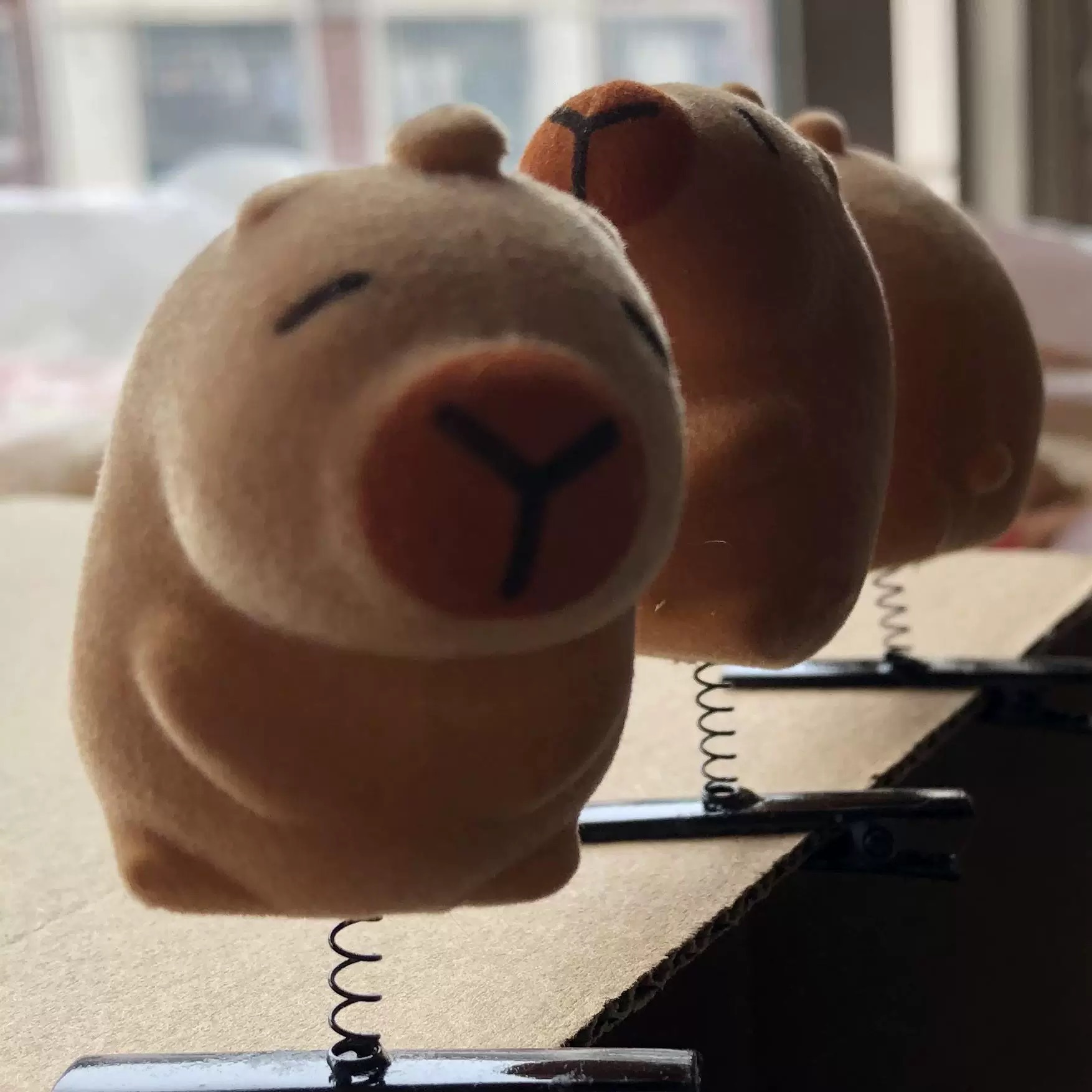 卖萌头饰儿童可爱卡通植绒配饰边夹网红新款咖皮芭拉弹簧发夹源头详情12