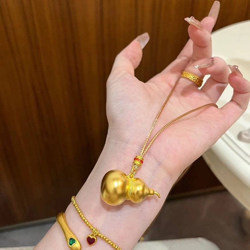 The same style of ancient golden gourd pendant as in the gold store, new Chinese-style Fu Lu gourd necklace, adjustable sweater chain pic 3
