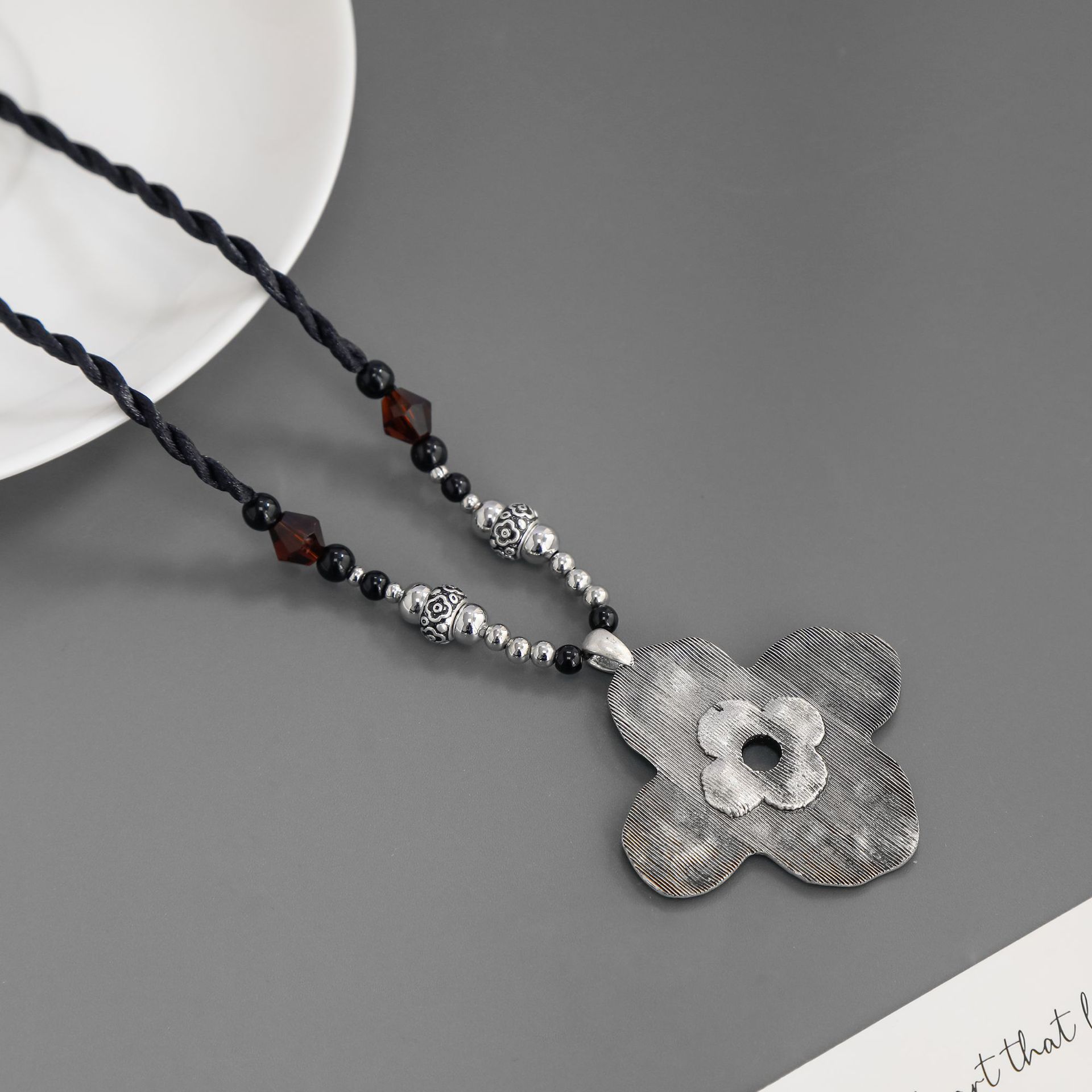 PIC*家烧银花朵项链夏季民族风复古做旧精致高级感繁花长款锁骨链详情3