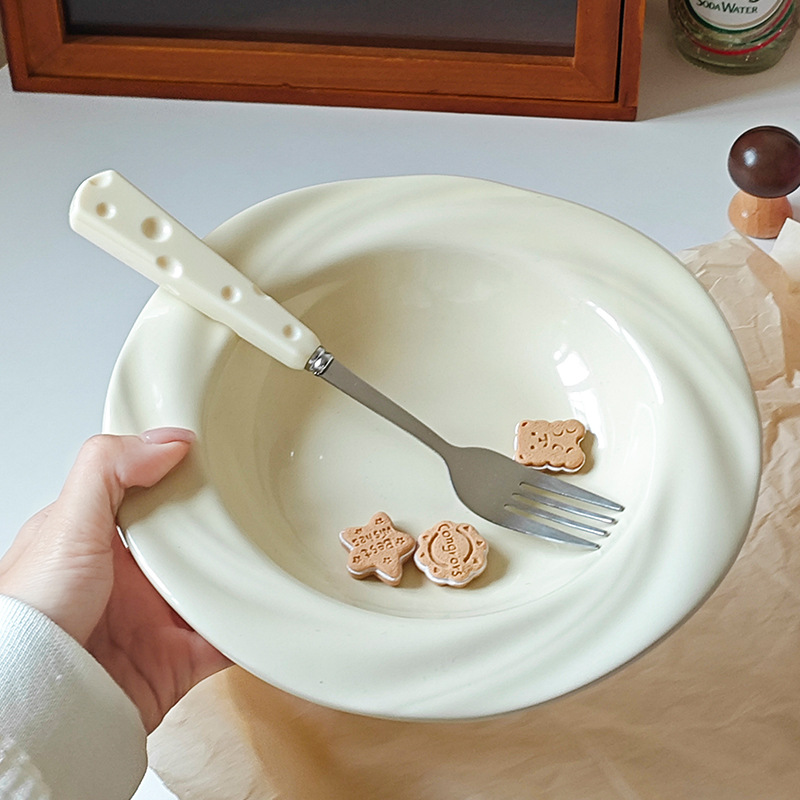 ins风可爱陶瓷餐具高颜值盘子菜盘意面盘西餐盘家用高级感甜品盘详情5