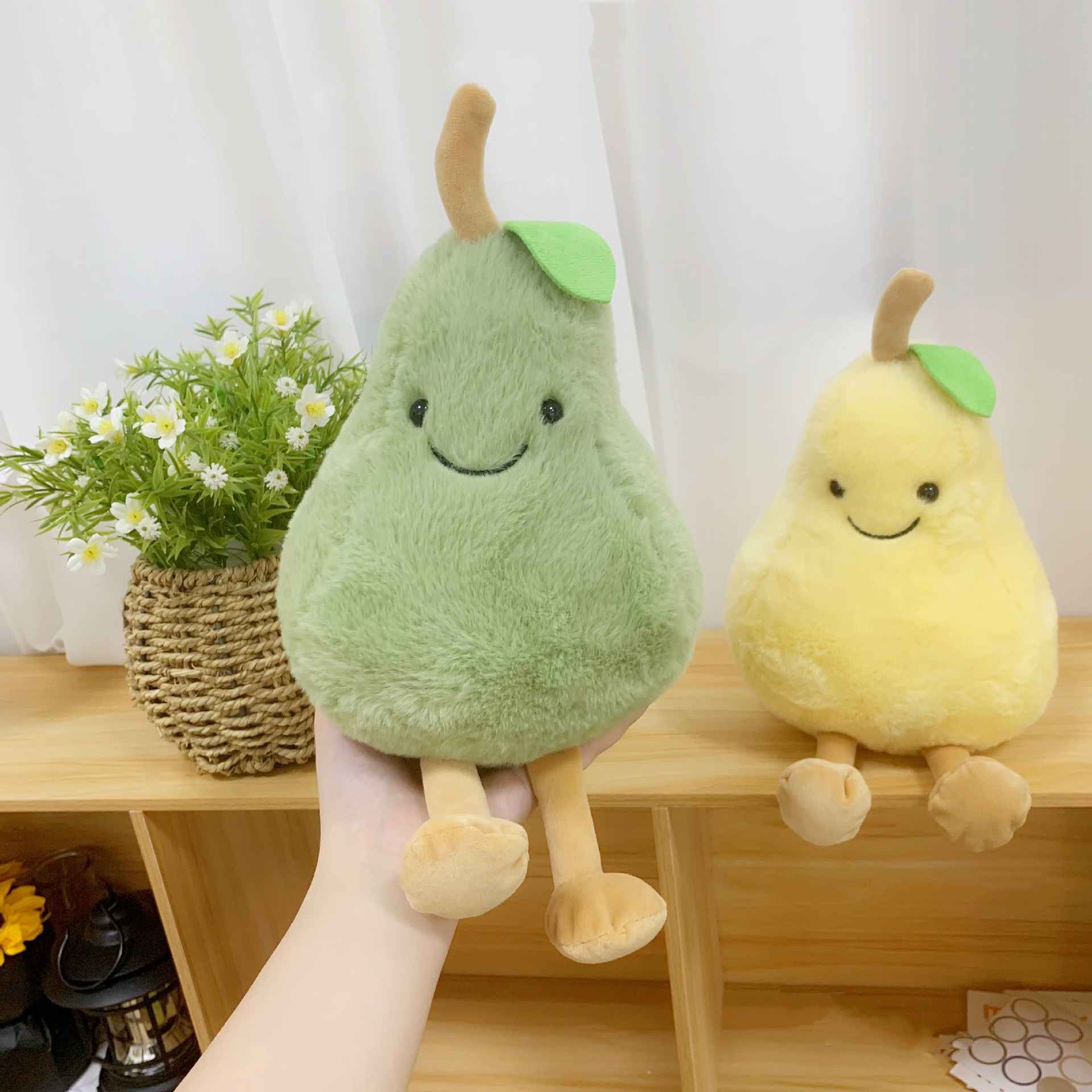 Xiaohongshu best-selling fruits, pears, plush toys, claw machines, street decoration, small gifts, factory wholesale pic 7