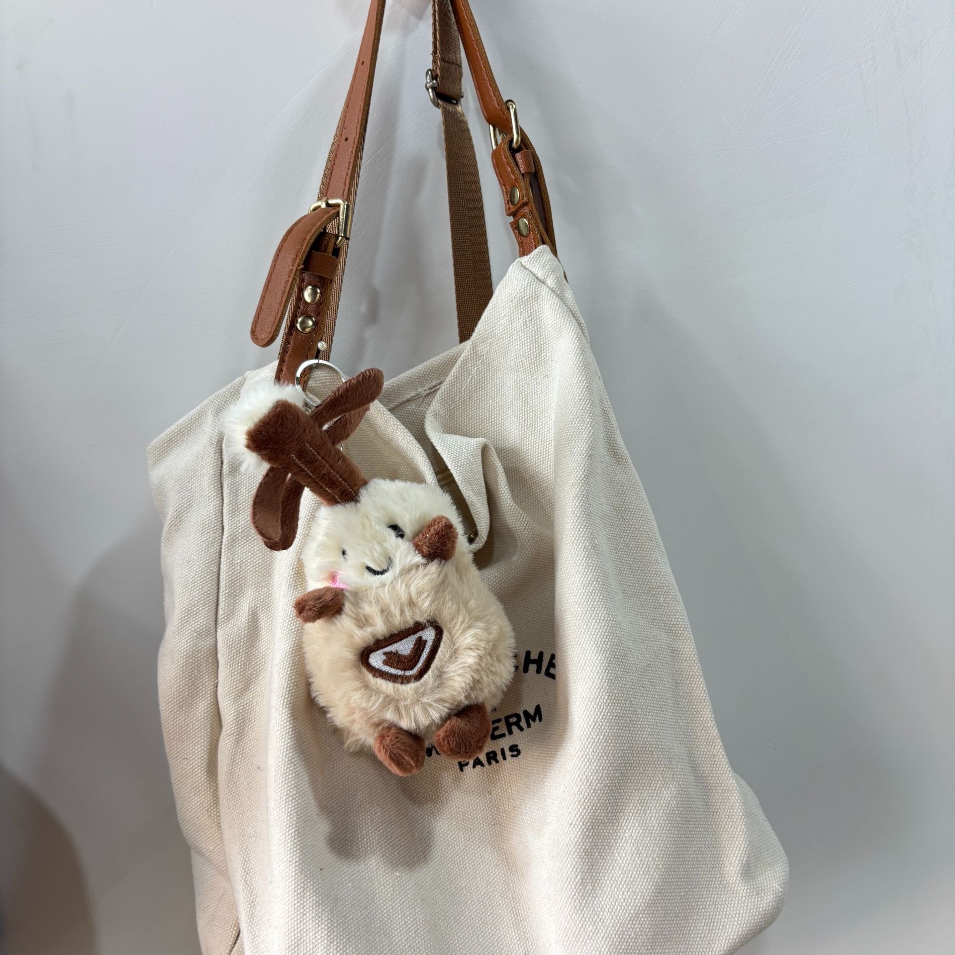 Music simulation plush toys, guitar, pipa, plush doll, figurine, bag, pendant, keychain, doll, and small toys pic 9